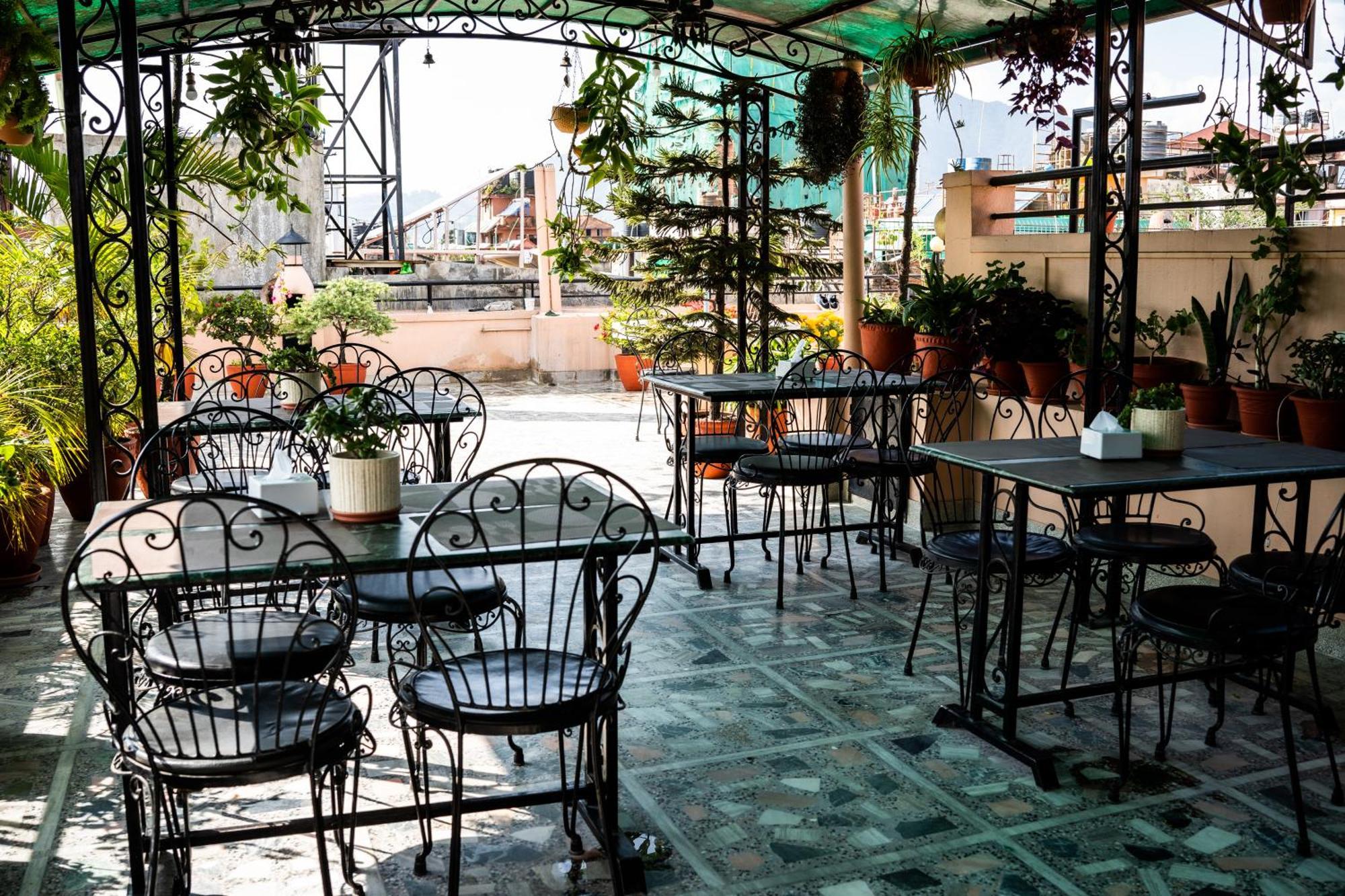 Hotel Namtso Катманду Экстерьер фото