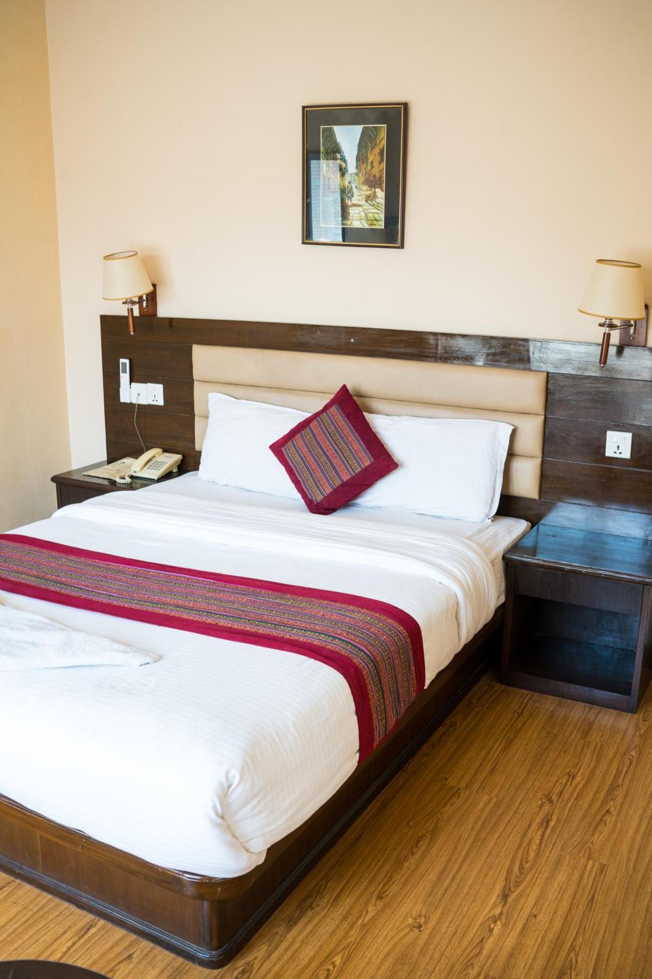Hotel Namtso Катманду Экстерьер фото